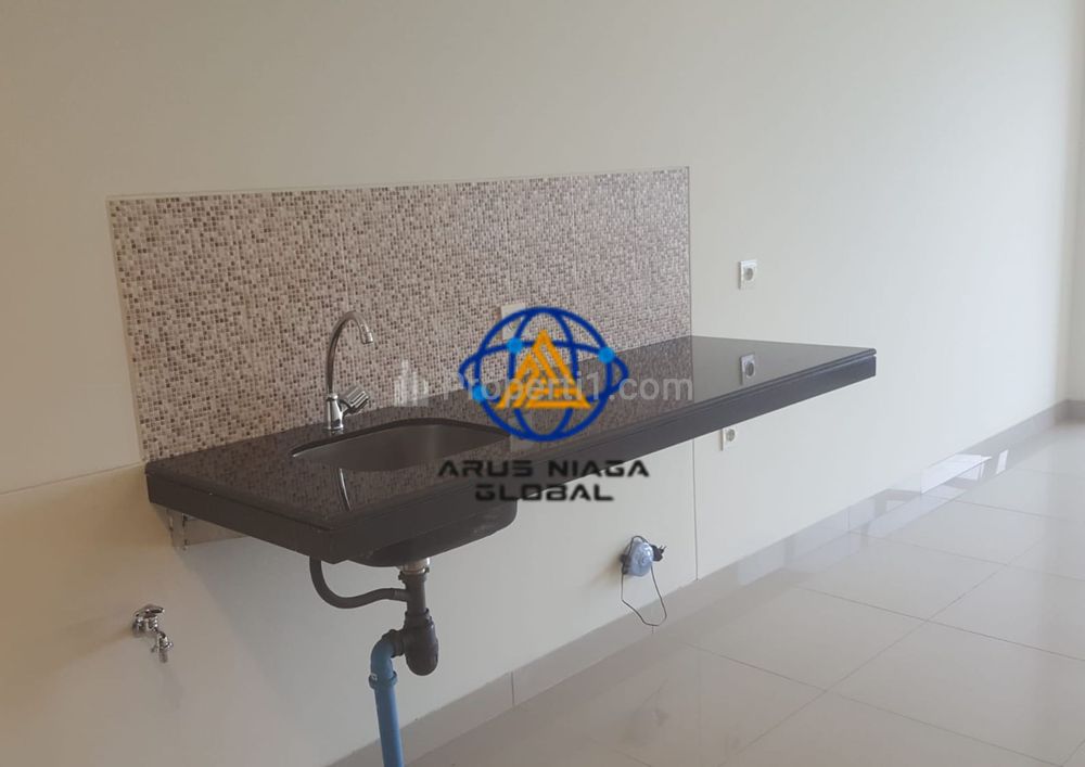 Disewakan Apartemen Orange County Irvine - Studio Semi Furnished