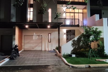 Dijual Rumah Mewah Morizen Residence Summarecon Medan Satria Bekasi