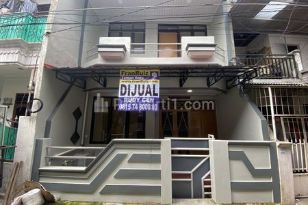 Jual Rumah di Tanjung Duren 5x11 Lokasi Strategis Dekat Pasar Kopro Jakarta Barat