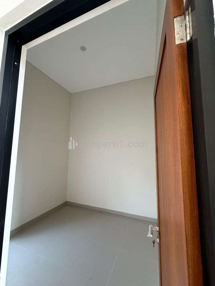 Dijual Rumah Sawojajar 1 Malang Depan Jalan Raya, One Gate