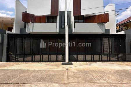 Dijual Rumah Baru 2 Lantai Bergaya Tropis Modern di Pondok Bambu, Duren Sawit, Jakarta Timur