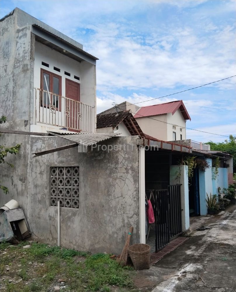 Jual Rumah Cocok untuk Kost di Kawasan Strategis Jaten Karanganyar Jawa Tengah
