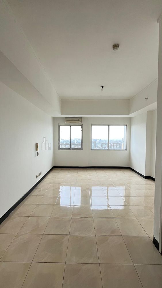 Disewakan Murah Apartemen Seasons City Type Studio di Grogol Jakarta Barat, Ada AC