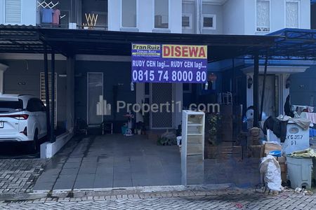 Disewakan Rumah 6x15 di Casa Jardin Jakarta Barat, Kondisi Semi Furnished