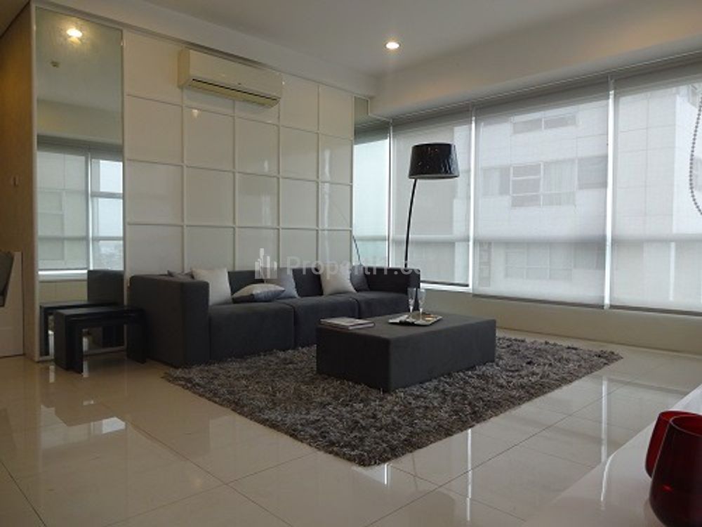 For Rent Apartemen 1Park Residence – 3+1 BR Good Unit Furnished