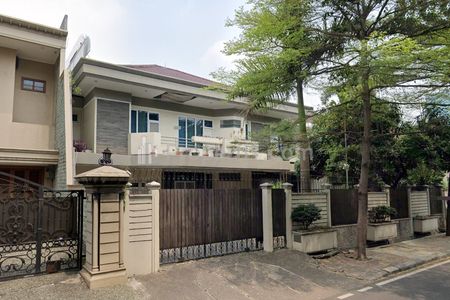 Jual Rumah Mewah SHM Strategis Komplek Puri Indah Jakarta Barat