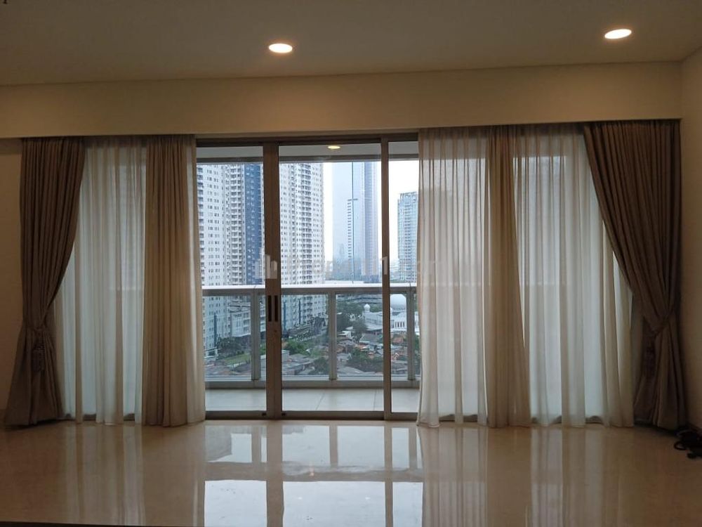 For Sale Apartment Anandamaya Residence 3+1 BR Semi Furnished
