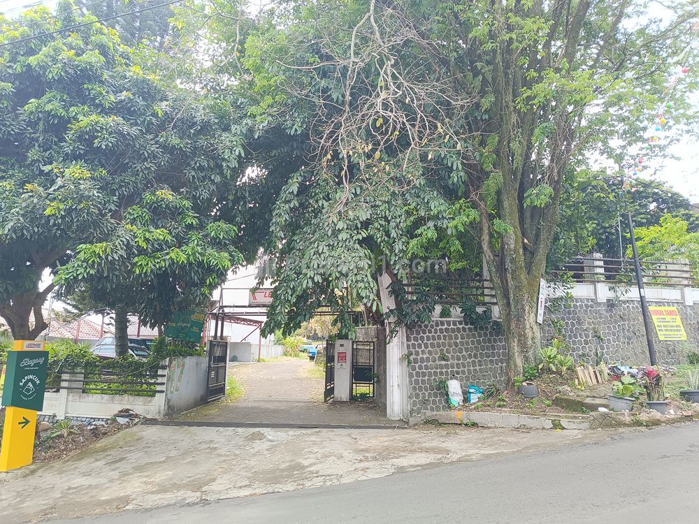 tampak muka