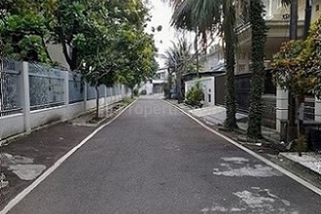 Dijual Rumah di Cempaka Putih Indah Jakarta Pusat, Jalan 2 Mobil, Lokasi Bagus, Harga OK