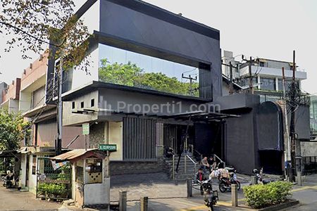 Disewakan Mini Gedung Komersil di Kemang Raya Jakarta Selatan STD578