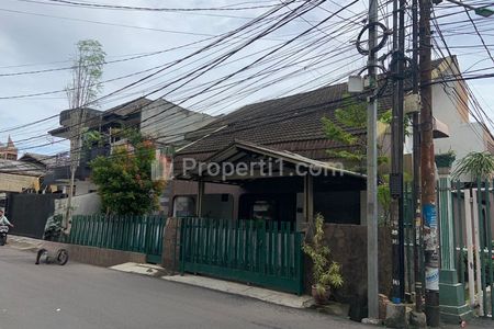 Dijual Rumah Besar di Grogol, Tomang, Jakarta Barat