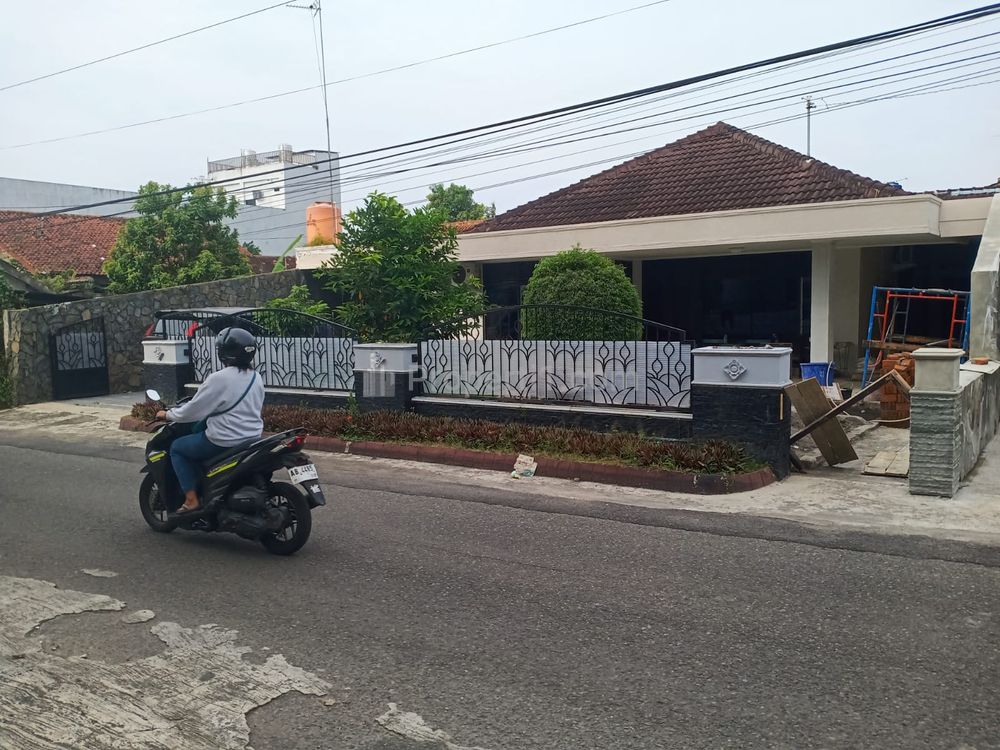 Dijual Tanah Strategis Bonus Rumah Pinggir Jalan Seputar Timoho Yogyakarta