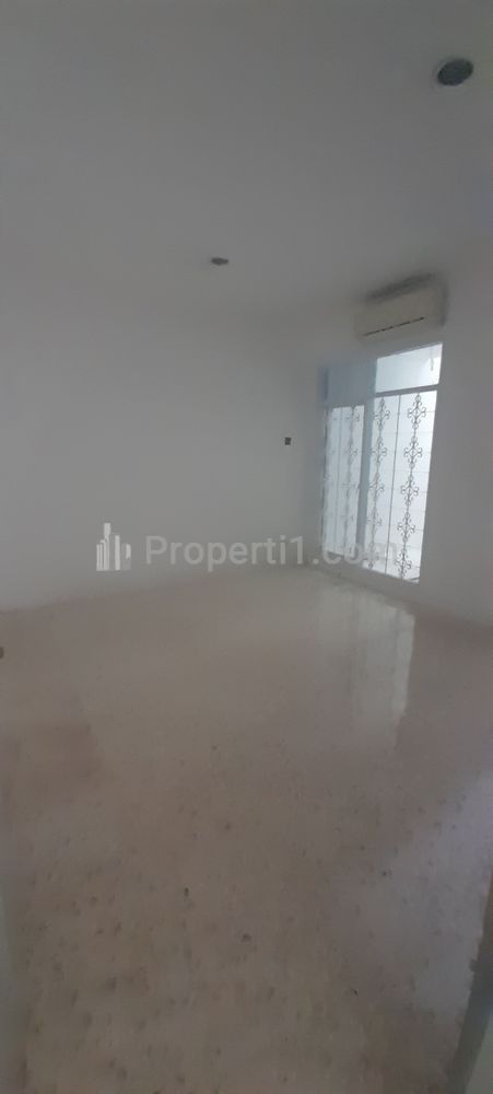 Sewa Rumah Murah Bisa Buat Kantor Dekat Senopati, SCBD, Sudirman, Suryo, Gunawarman, Kebayoran Baru, Jakarta Selatan