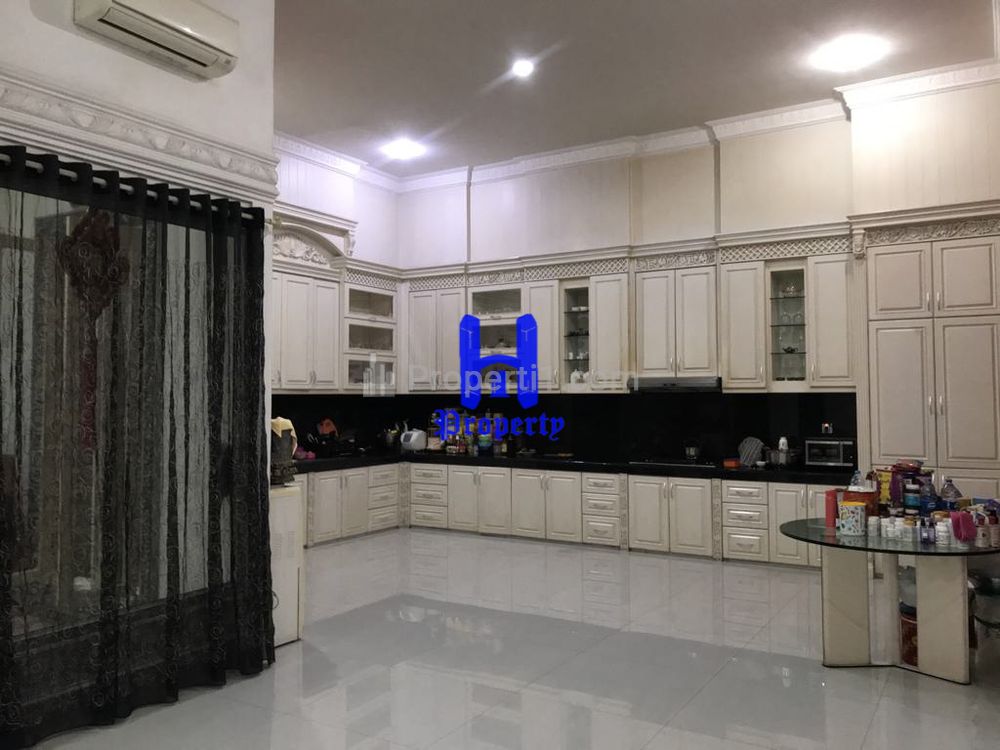 Dijual Rumah Hook 2,5 Tingkat di Komplek Cemara Asri Medan Tahap 2