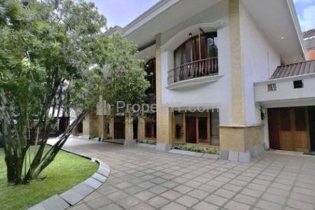 Disewakan Rumah di Area Senopati/SCBD/Selong Jakarta Selatan STD550