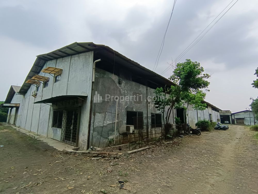 Dijual Pabrik Lokasi di Neglasari, Mekarsari, Kota Tangerang