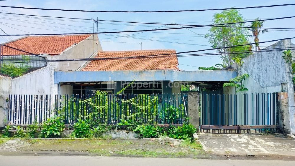 Rumah Dijual di Kendangsari Wonocolo Surabaya Selatan Hitung Tanah