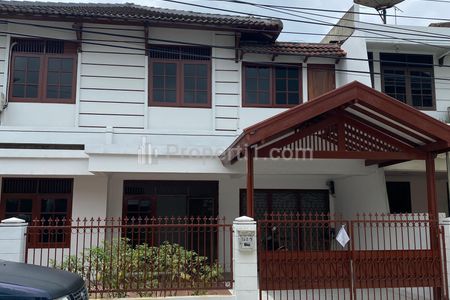 Disewakan Rumah Elite 4 Kamar Tidur 2 Lantai Siap Huni di Kelapa Gading, Jakarta Utara