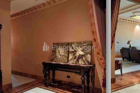 Dijual Apartemen Penthouse 4+1 BR di Da Vinci Sudirman Full Furnished