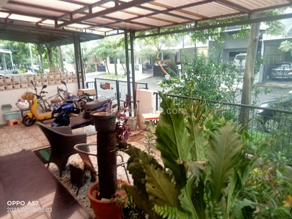 Jual Cepat Rumah 2 Lantai SHM di Kemang Pratama, Bekasi