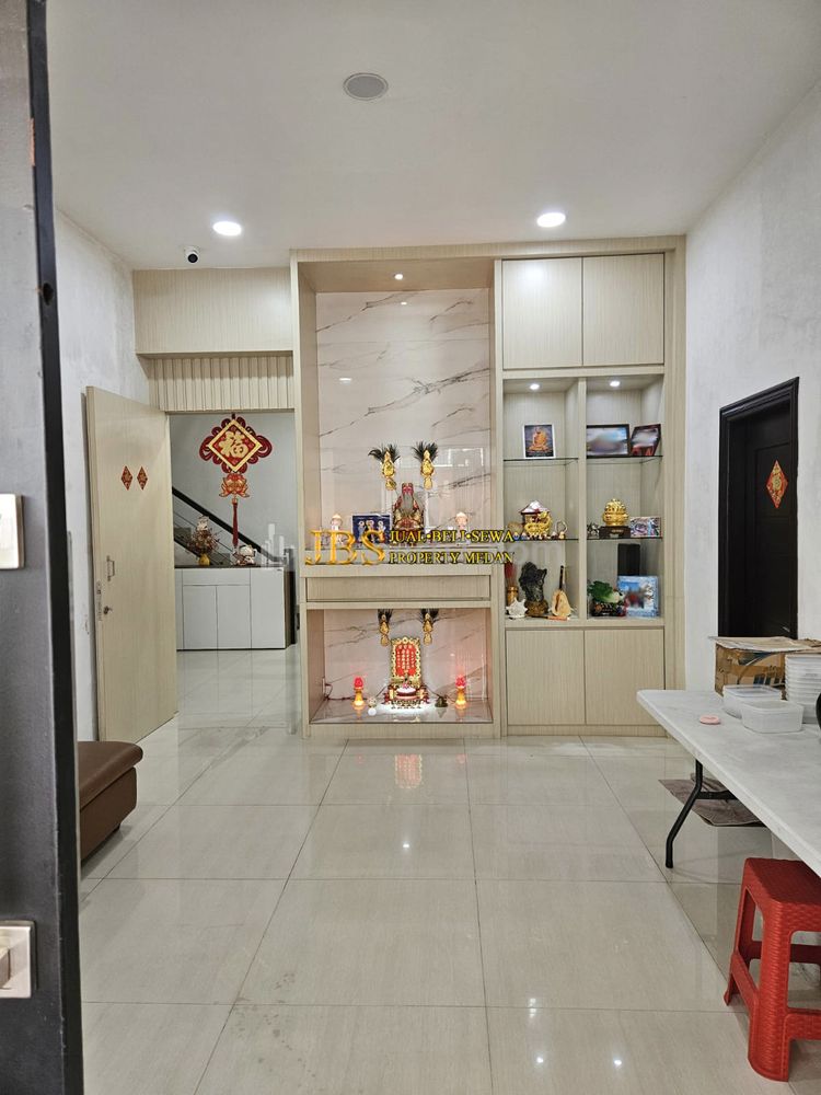 Jual Rumah 2,5 Tingkat di Komplek Mutiara Residence Medan Jalan Mutiara 5