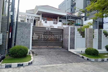 Dijual Rumah Mewah SHM Tegalsari di Pusat Kota Surabaya