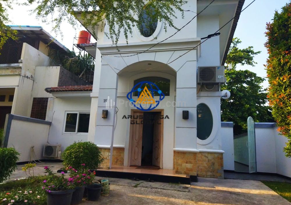 Disewakan Rumah 2 Lantai di Taman Olympia Cikarang Full Furnished