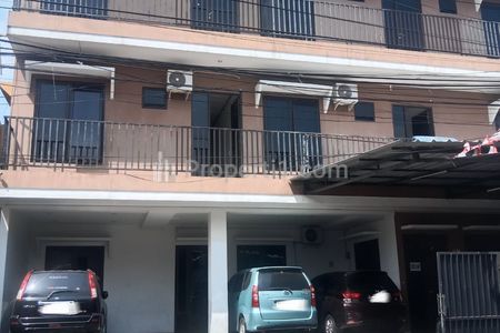 Dijual Rumah Kost Aktif di Johar Baru, Jakarta Pusat