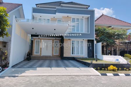 Dijual Rumah Mewah Baru Full Furnish Kolam Renang dalam Perumahan Elite di Jl. Kaliurang Km. 8,5 Sleman Yogyakarta