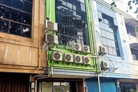 Dijual Ruko Super BU di Area Kalimalang, Kayuringin Jaya, Bekasi Selatan, Kota Bekasi, Jawa Barat