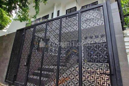 Dijual Rumah Mewah Baru di Kawasan Tomang Jakarta Barat