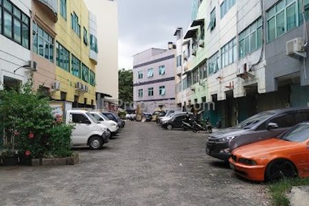 Dijual Ruko Artha Center di Jalan Pangeran Jayakarta Pinangsia, Taman Sari, Jakarta Barat