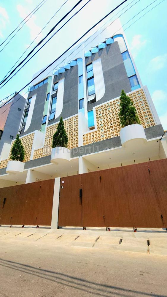 Jual Kost Baru di Grogol Jakarta Barat, 21 Kamar Tidur Full Furnished, Lokasi dengan Akses Strategis Pusat Pembelanjaan
