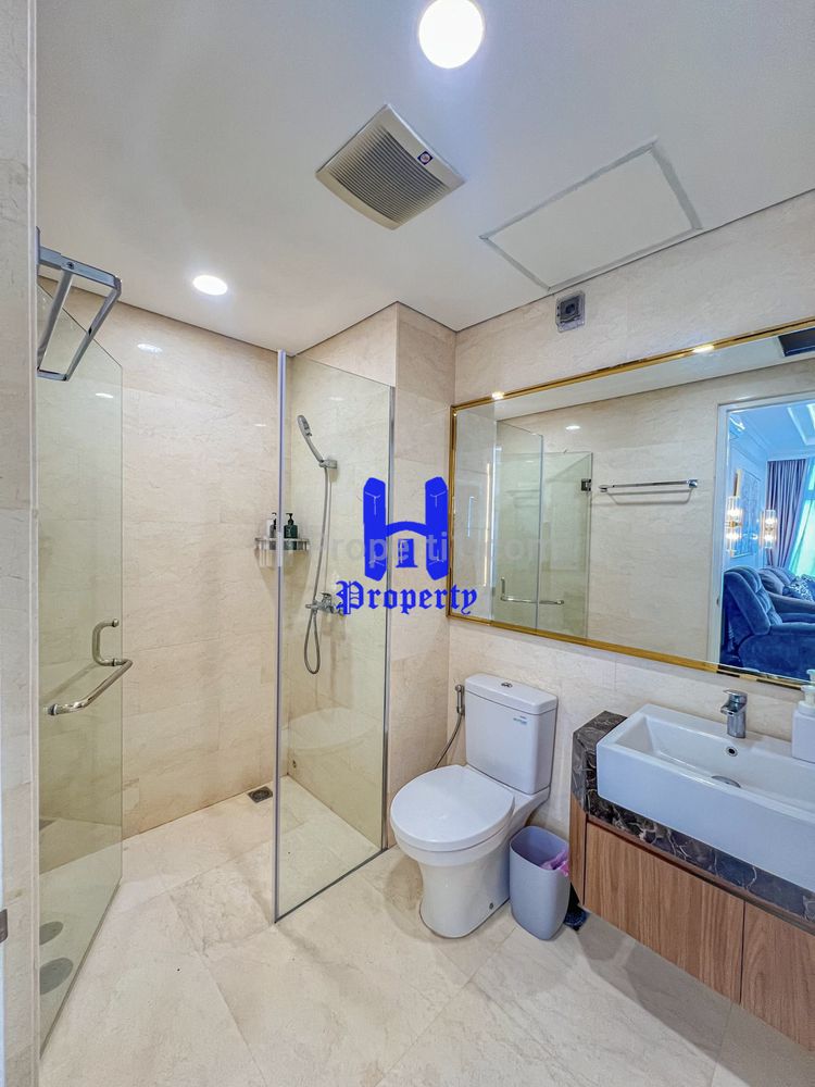Disewakan Condominium Tribeca Podomoro City Deli Medan Tower Southern Type 3BR Full Furnished Lux
