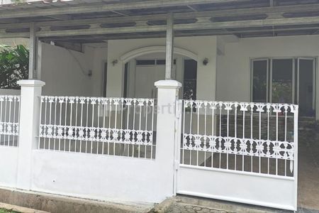 Rumah Disewakan Lokasi Strategis dalam Komplek Cinere Depok