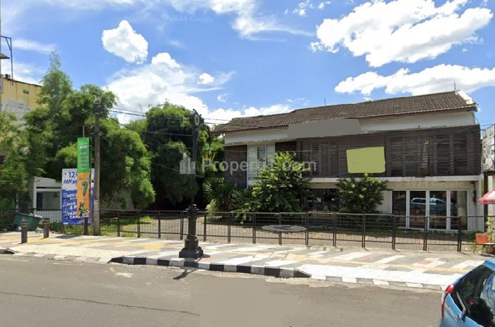 Dijual Ruko Besar dengan Posisi Strategis Lokasi di Beji, Depok, Jawa Barat