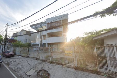 Dijual Rumah di Meruya Selatan, Jakarta Barat LT 1.607 m2