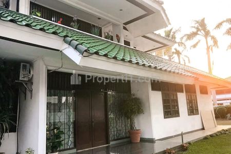 Dijual Rumah di Green Garden Hitung Tanah di Jalan Besar Boulevard Raya Jakarta Barat