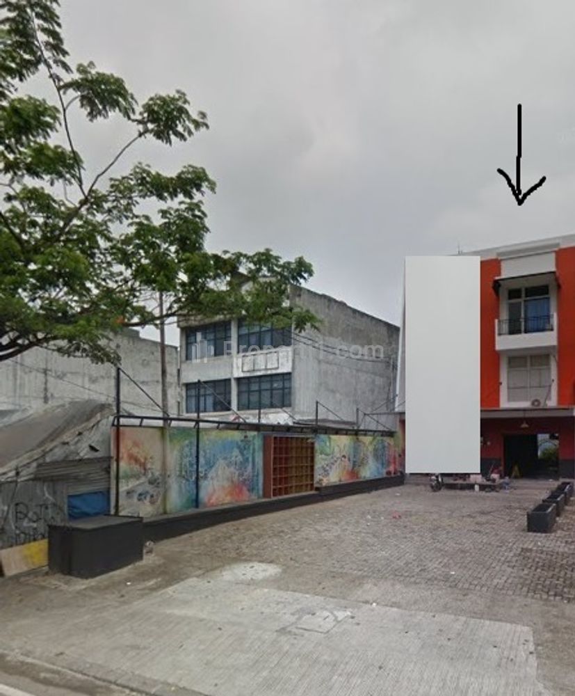 Dijual Ruko Parkir Luas di Ciputat, Tangerang Selatan, Banten