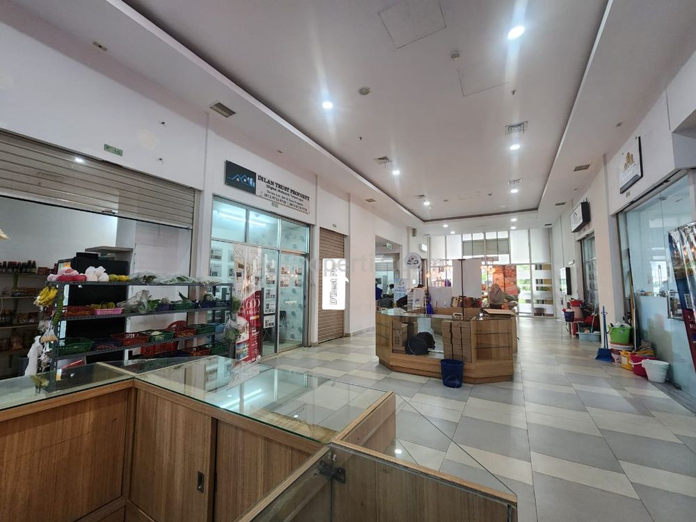 Disewakan Kios Madison Park Lantai Dasar Koridor Utama Dekat Mall Central Park