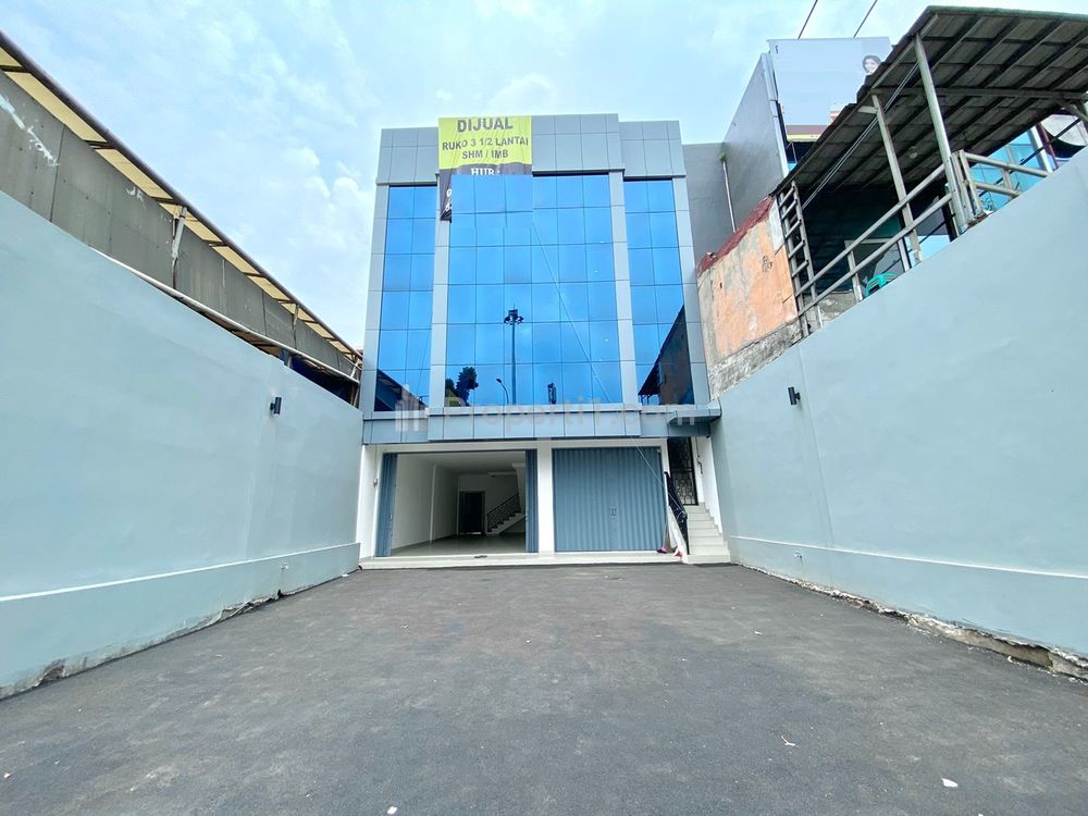 Dijual Ruko 3,5 Lantai Bangunan Baru di Cipinang Melayu, Makasar, Jakarta Timur