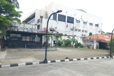 Sewa Tanah Jakarta Timur Lokasi Strategis di Pinggir Jalan Raya - Satu Lokasi dengan Richeese Factory, Kopi Kenangan & Dekat Indomaret dan Alfamart