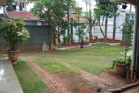 Dijual Rumah Mewah di Bambu Apus, Cipayung, Jakarta Timur