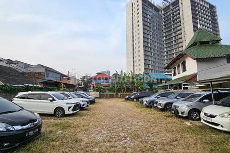 Jual Tanah Cocok untuk Cluster/Gudang/Rumah, 400 meter ke Taman Margasatwa Ragunan Jakarta Selatan