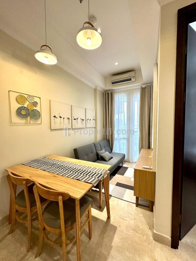 Sewa Apartemen Menteng Park Tower Sapphire Tipe 2 BR Good Furnished - Strategis Area and Best Price