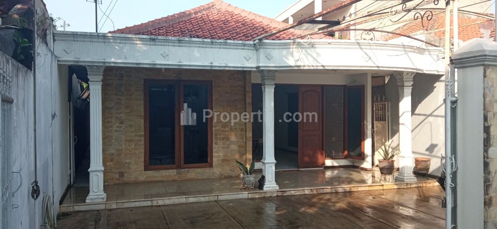 Disewakan Rumah di Bambu Apus, Cipayung, Jakarta Timur