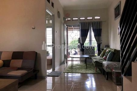 Rumah Dijual di Kota Bogor Siap Huni Full Furnish SHM 10 Menit Stasiun Bogor