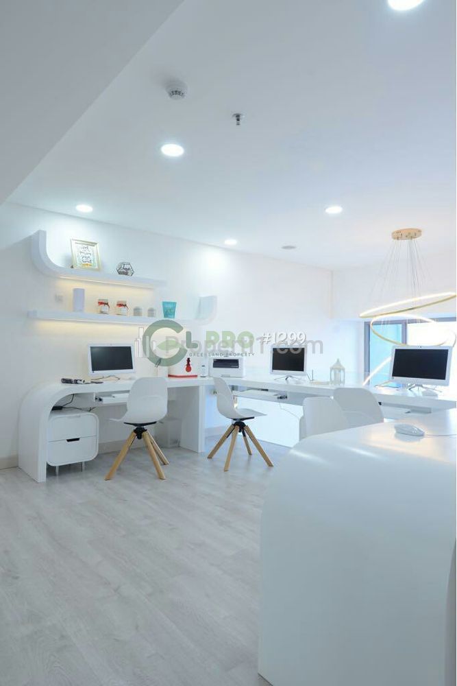 Disewakan Kantor Neo Soho Residence Type Hampton 138m2 Luxury Furnished Home Off di Jakarta Barat