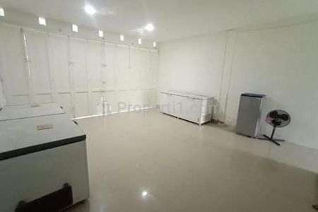 Dijual Gudang SHM di Babakan Bandung, Cianjur