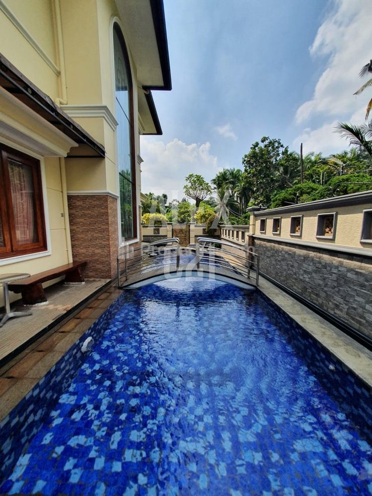 Dijual Rumah Mewah di Cilandak, Jakarta Selatan